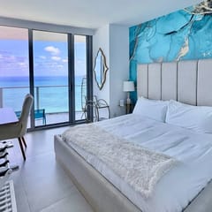 Upgraded Oceanfront Heaven | Lyfe Resort