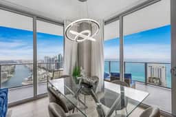 Waterview From all Corners 𝙗𝙮 𝙎𝙏𝘼𝙔-𝙏𝙊𝘿𝘼𝙔 | Hyde Beach House