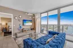 Waterview From all Corners 𝙗𝙮 𝙎𝙏𝘼𝙔-𝙏𝙊𝘿𝘼𝙔 | Hyde Beach House