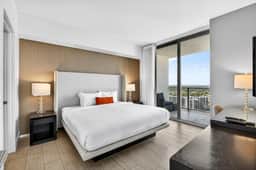 Seaside Serenity 𝙗𝙮 𝙎𝙏𝘼𝙔-𝙏𝙊𝘿𝘼𝙔 | Hyde Beach House