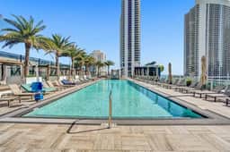 Elegant Getaway 𝙗𝙮 𝙎𝙏𝘼𝙔-𝙏𝙊𝘿𝘼𝙔 |  Hyde Beach House