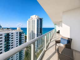 Modern Coastal Escape 𝙗𝙮 𝙎𝙏𝘼𝙔-𝙏𝙊𝘿𝘼𝙔 | Lyfe Resort - Image 5