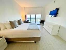 Sunny Hallandale Oasis | High Floor Ocean Views - Image 4