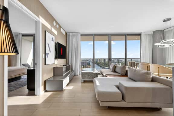 Waterfront Luxury Resort | Hyde Beach House - Image 1