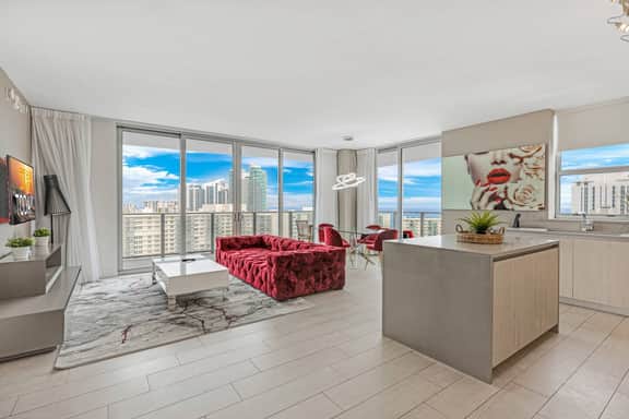 Ocean View Resort 𝙗𝙮 𝙎𝙏𝘼𝙔-𝙏𝙊𝘿𝘼𝙔 | Hyde Beach House