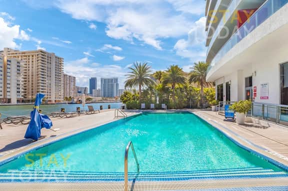 Oceanside Escape VIP-Tower 𝙗𝙮 𝙎𝙏𝘼𝙔-𝙏𝙊𝘿𝘼𝙔 | Beachwalk Resort
