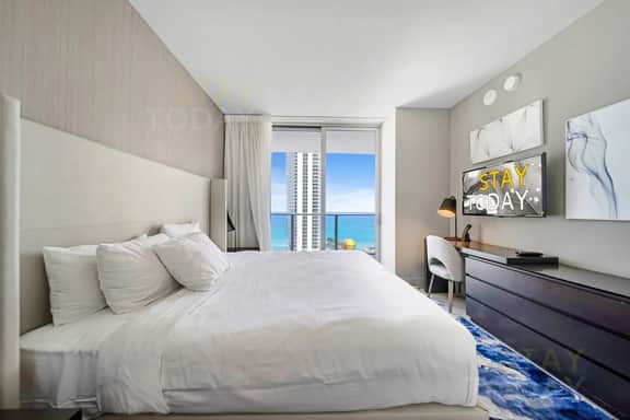 Oceanview Coastal Home | Hyde Beach House - Image 4
