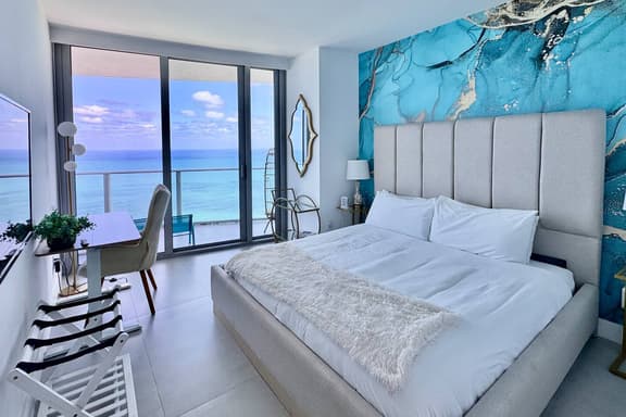 Direct Oceanfront condo | Lyfe Resort